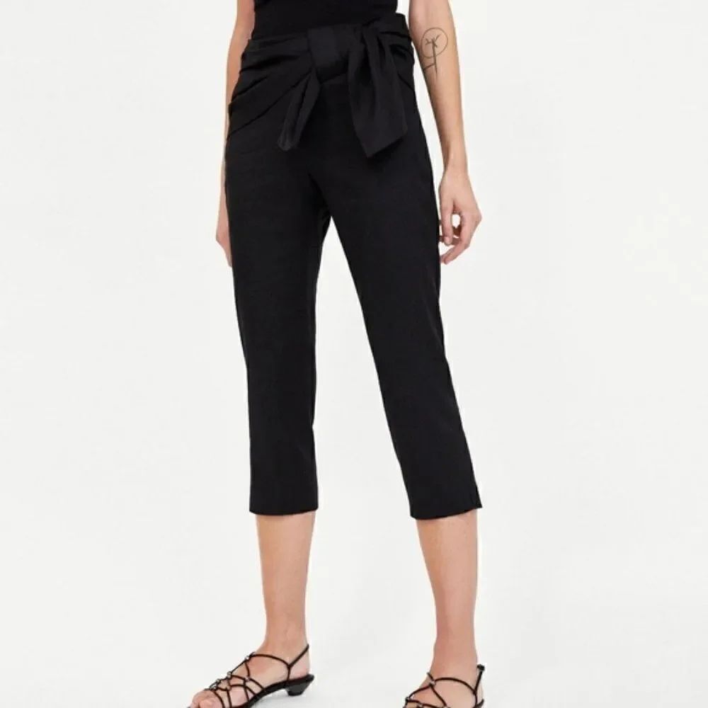 NWT Black Linen Blend Cropped High Waist Pants